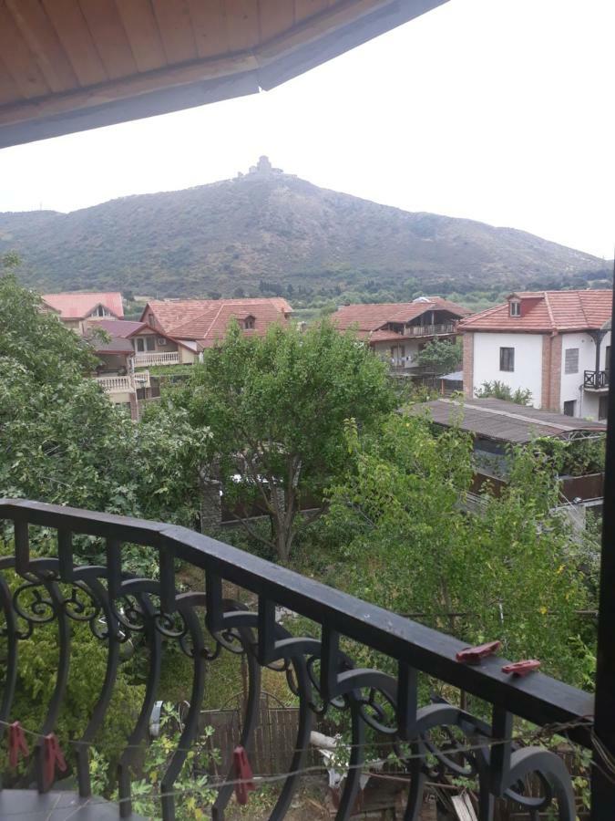 Guesthouse David Mtsʼkhetʼa Exterior foto